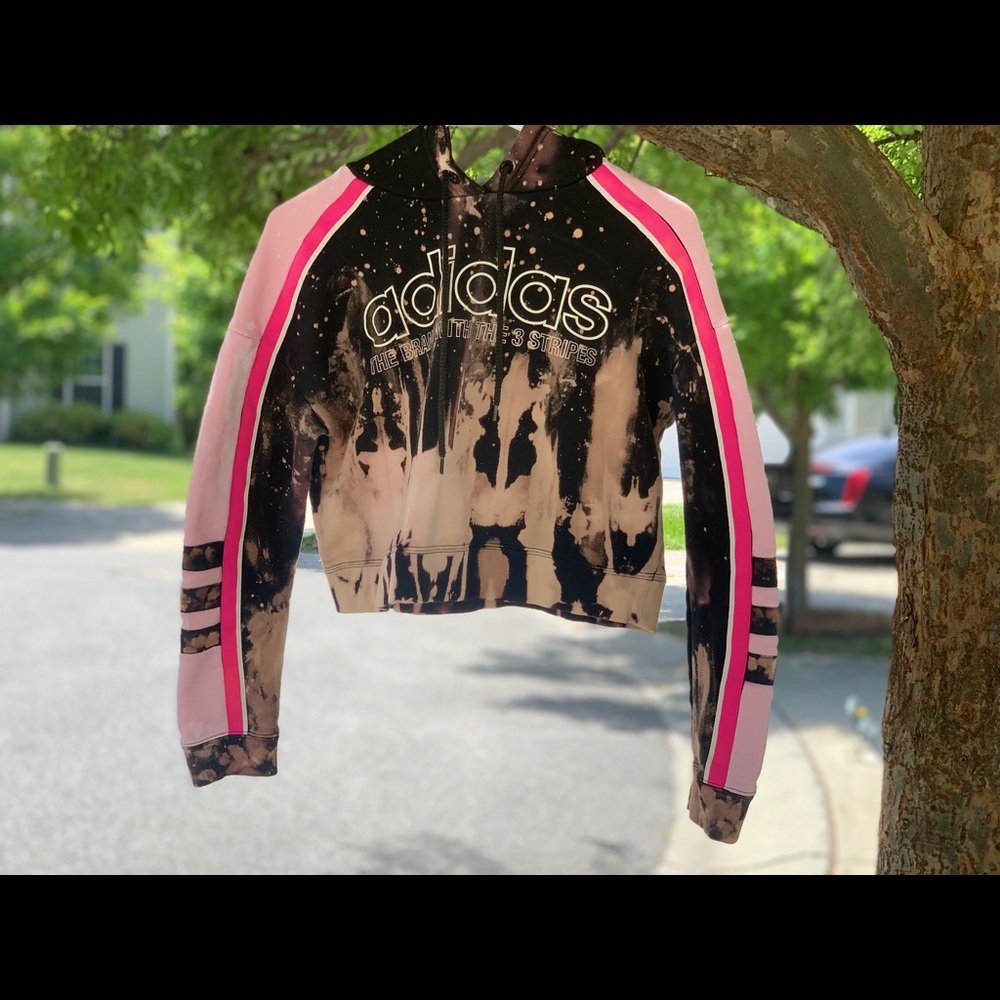 Adidas Sweatshirt